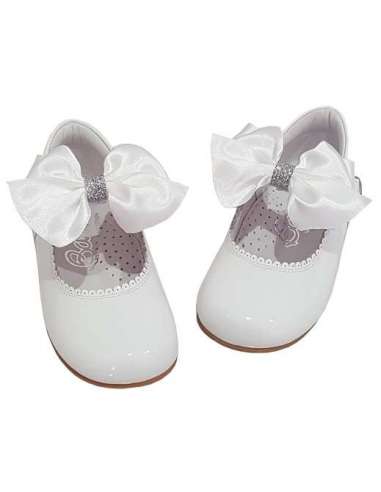 MARY JANES IN PATENT WITH SHINY BOW BAMBI 4199 WHITE
