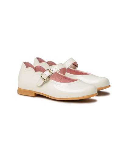 Mary Janes Patent Leather AngelitoS 1100 beig