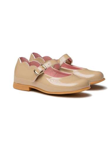 Mary Janes Patent Leather AngelitoS 1100 camel