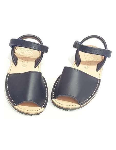 SPANISH AVARCAS IN LEATHER WHETI´S 114 NAVY