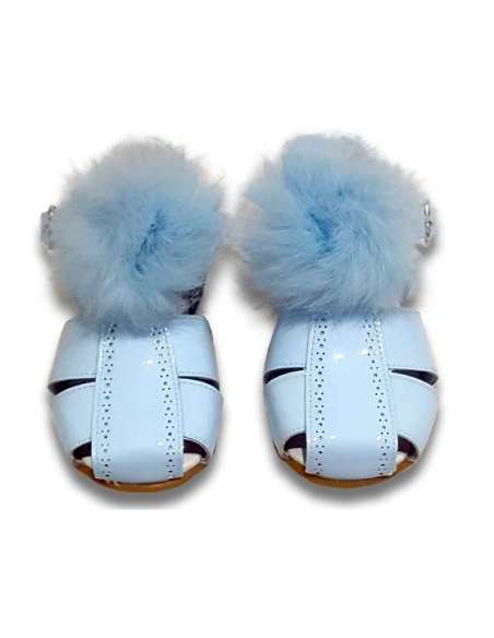 SANDALIA DE CHAROL CON FUR BAMBI 4985 CELESTE