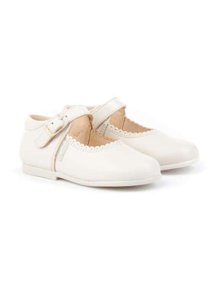 Mary Janes in leather AngelitoS 500 beig
