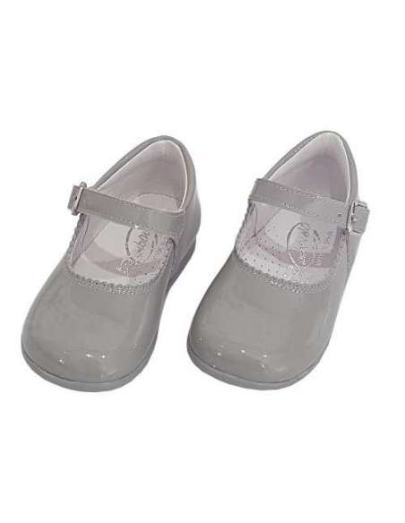 Mercedes en charol Bambi gris 457