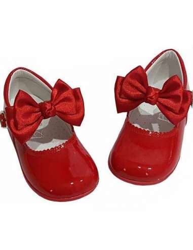Baby Mary Janes Butterfly in patent Bambi red 457