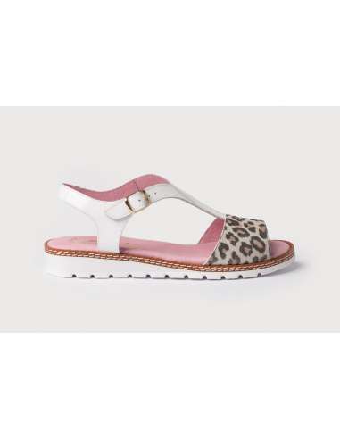 Angelitos Sandals in Patent Leather 625 white...