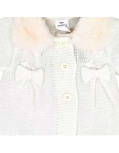 599.16 CRUDO ABRIGO DE PUNTO CON GORRO 2