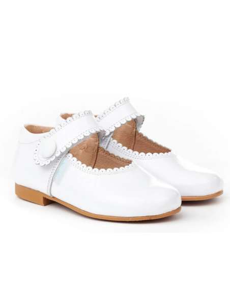 Merceditas en piel charol AngelitoS 1502 blanco