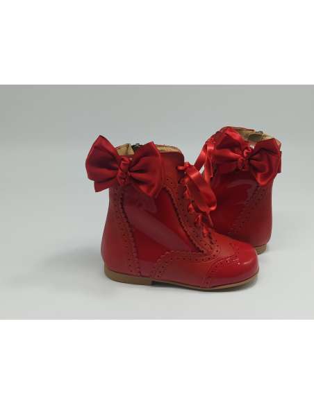 AngelitoS Boots in Leather and patent 1000 red with bows