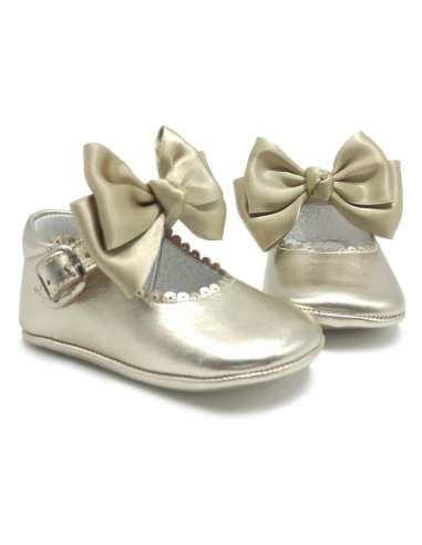PRAM SHOES IN LEATHER 712C GOLD WITH BOWS