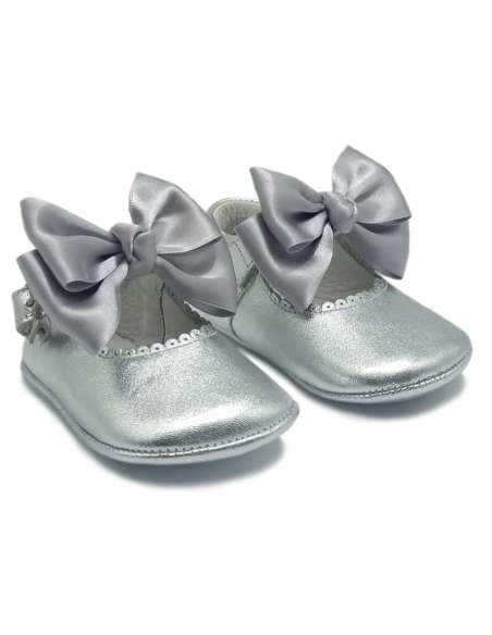 PRAM SHOES IN LEATHER 712C SILVER WITH BOWS