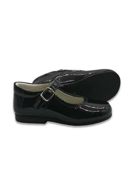 Merceditas en piel charol Cocoboxi 6270 negro