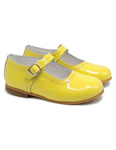 Mary Janes in patent leather Cocoboxi 6275 lemon