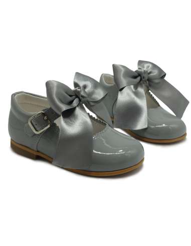 Mary Janes in patent leather Cocoboxi 6270 grey with bows