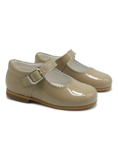 Mary Janes in patent leather Cocoboxi 6270 camel