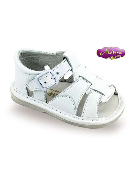 SANDALIA EN PIEL ALADINO 656