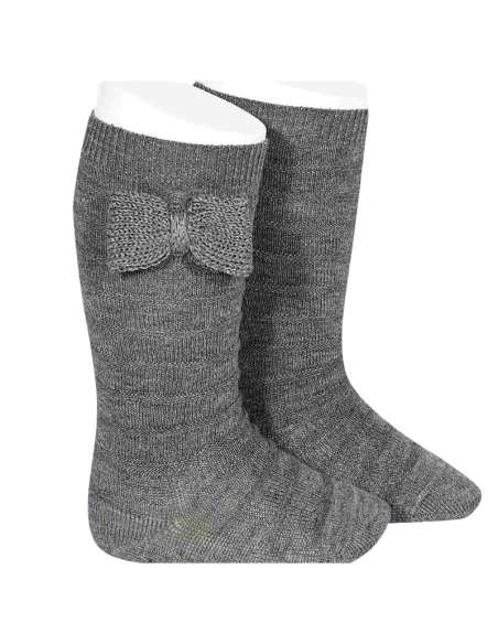 24972 230 GRIS CLARO CALCETÍN ALTO TEXTURA CON LAZO  MARCA CONDOR