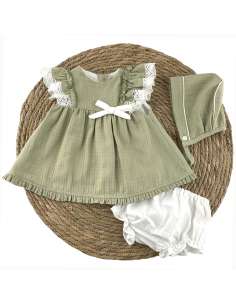 24114 JESUSITO NIÑA CON BRAGUITA  Y CAPOTA MARCA BABYFERR