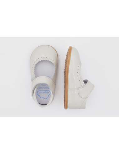 ANGELITOS RESPECTFUL PATENT MARY JANES 541 BEIG