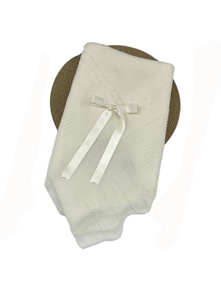 1002864 BLANCO TOQUILLA HILO BEBE  MARCA ALMA