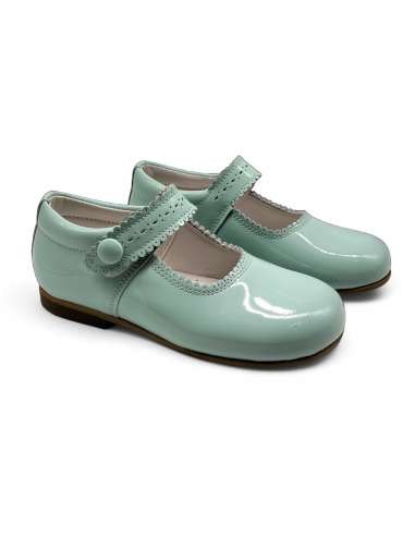 Mary Janes in patent leather with button 1502C Mint