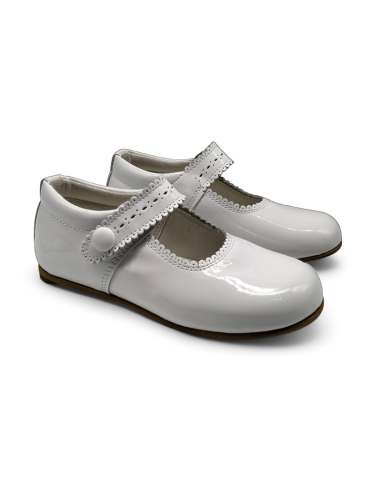 Mary Janes in patent leather with button 1502C White