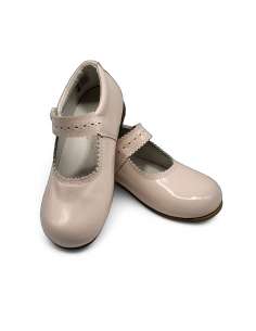 Mary Janes in patent leather with button 1502C Pink 2