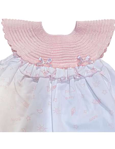 V7209 Vestido para bebe tela