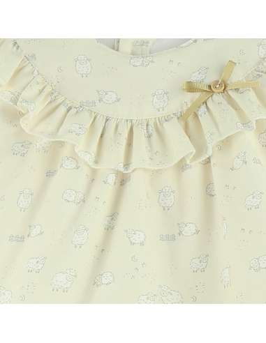 25403 ﻿Vestido y Cubrepañal con Capucha...