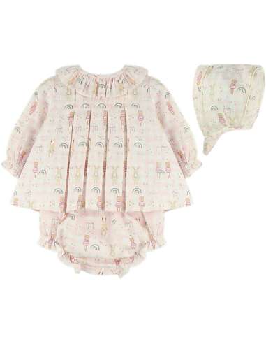 25401 Baby jacket with hat and booties Animalitos