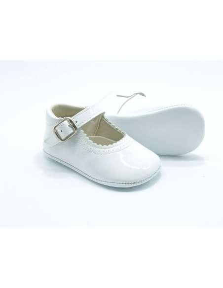 PEUQUE DE BEBÉ EN CHAROL 712C BLANCO