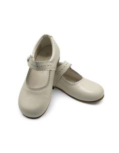 Mary Janes in leather with button 1502C Beig 2