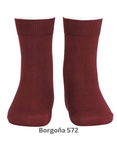 20194 SOLID BURGUNDY SOCKS 572