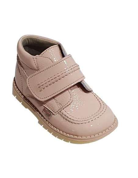 KICKERS BOOTS IN PATENT BAMBI 925 PINK