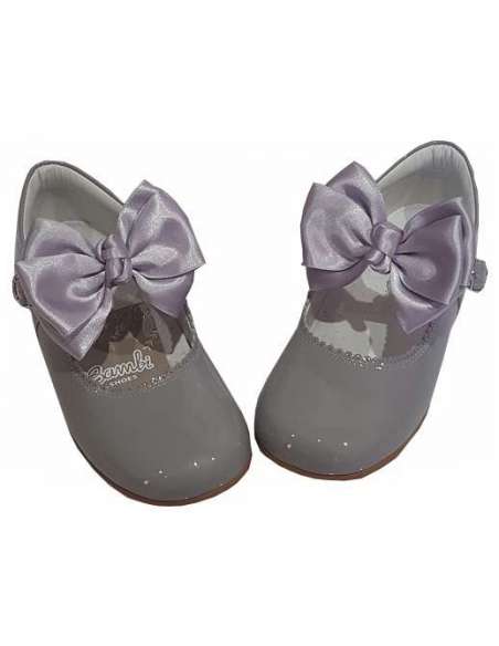 MERCEDITAS DE CHAROL CON LAZO BUTTERFLY BAMBI 4199 GRIS